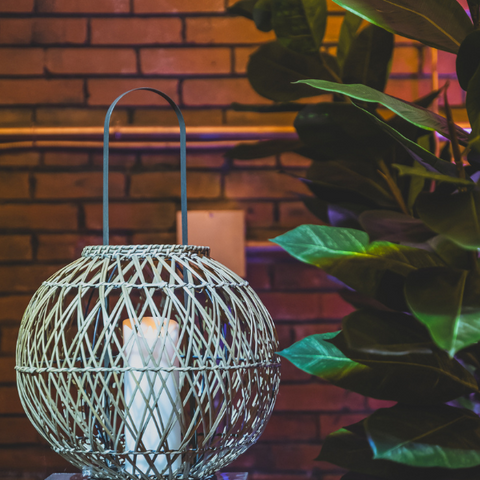 LL104 + LL105 - ROUND RATTAN LANTERNS