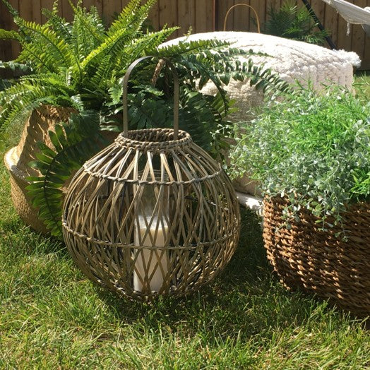 LL104 + LL105 - ROUND RATTAN LANTERNS